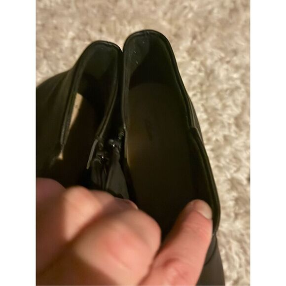 Clarks Linvale Judith Kitten Heel boots black leather WIDE - Picture 6 of 10